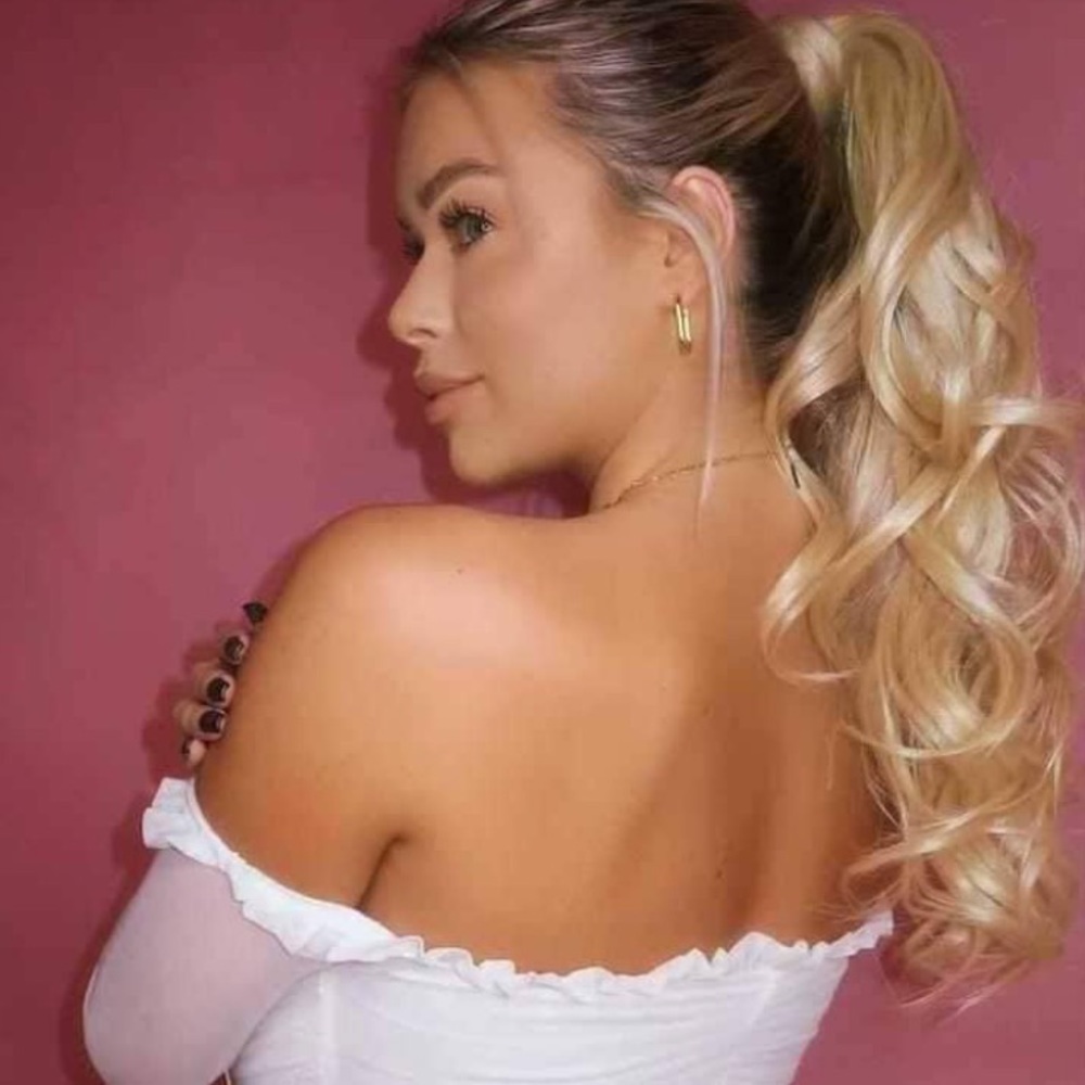 Jordynn Clip-In Ponytail Extensions - Champagne Blonde